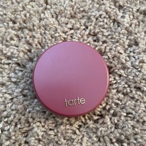 Tarte blush